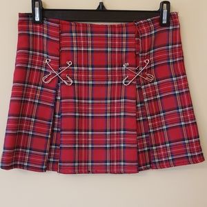 Plaid mini skirt